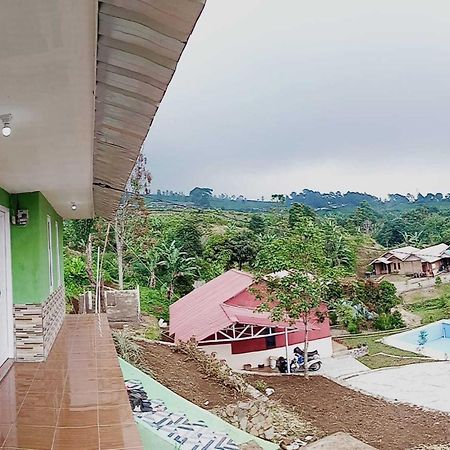 Express O 91843 Bbs Villa Ciater Bandung Luaran gambar