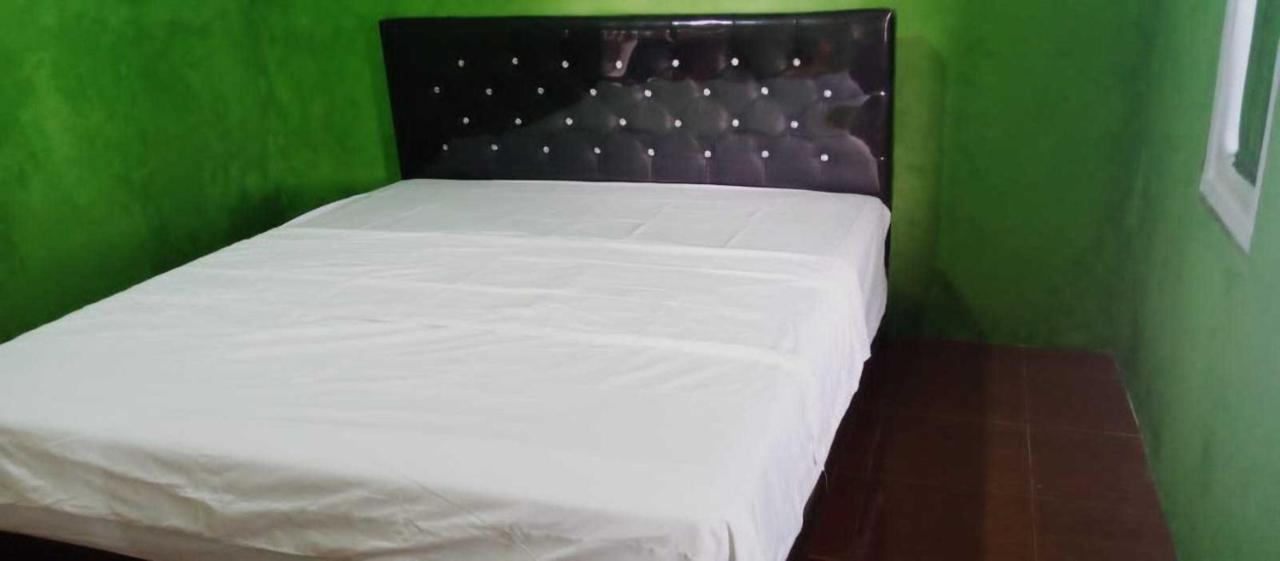 Express O 91843 Bbs Villa Ciater Bandung Luaran gambar