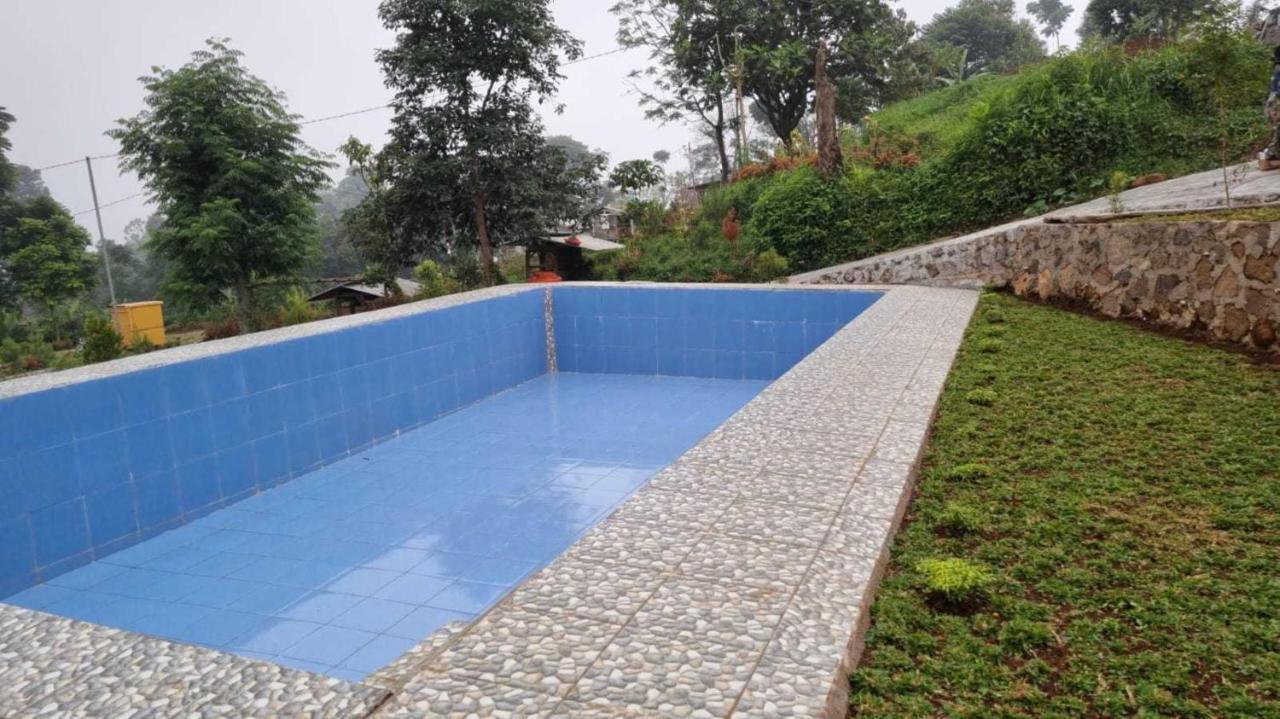 Express O 91843 Bbs Villa Ciater Bandung Luaran gambar